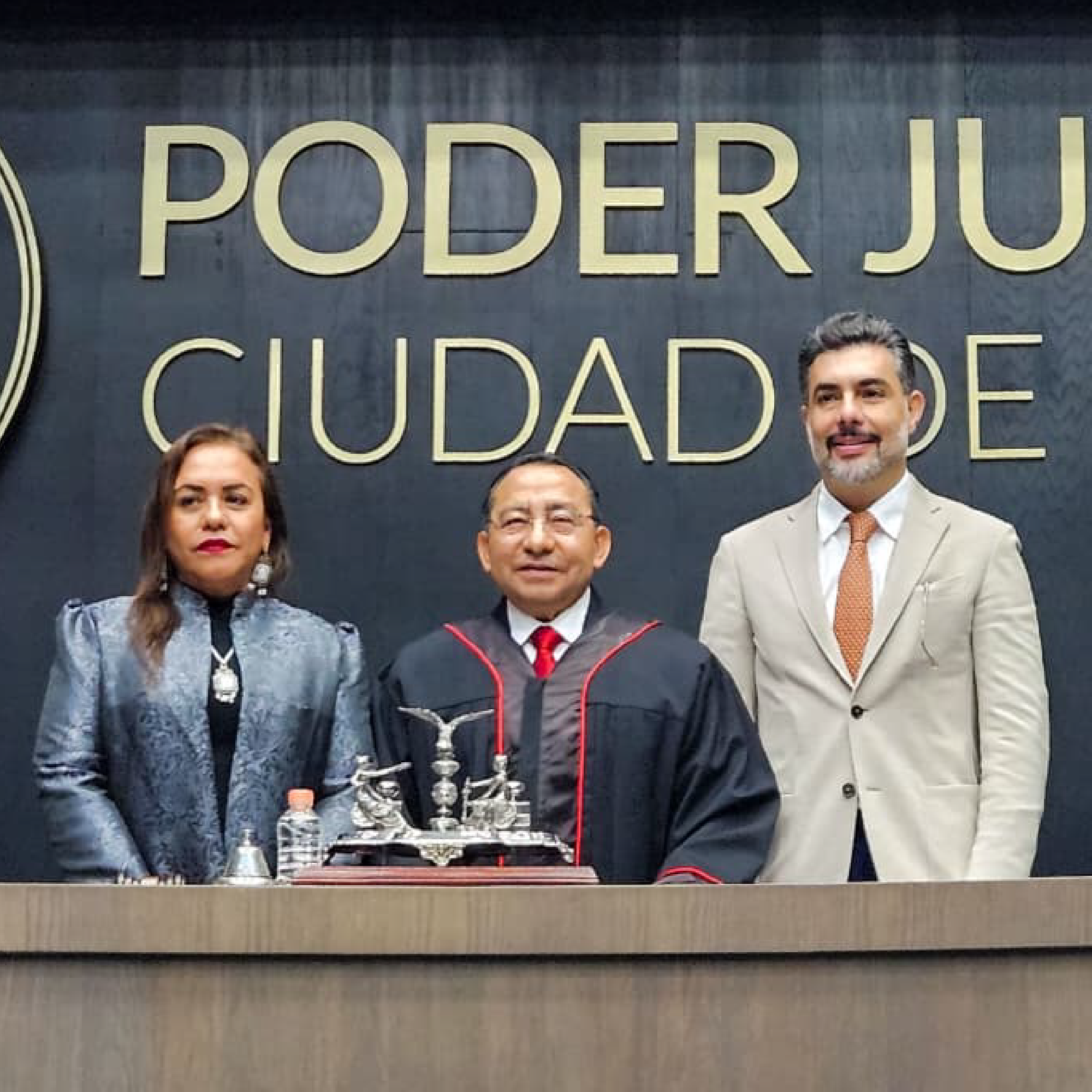 JUSTICIA_CON_PUERTAS_ABIERTAS_Y_PROCESOS_HUMANOS_OFRECE_GUERRA_ALVAREZ_AL_ASUMIR_COMO_PRESIDENTE_DEL_TSJCDMX-07
