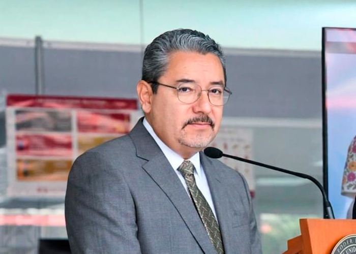 INAUGURACION_DE_LA_DECIMO_SEPTIMA_FERIA_NACIONAL_DEL_LIBRO_JURIDICO_b